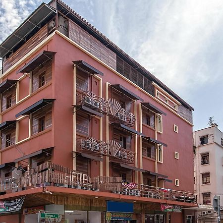 Oyo 210 Hotel Five 2 コタキナバル エクステリア 写真